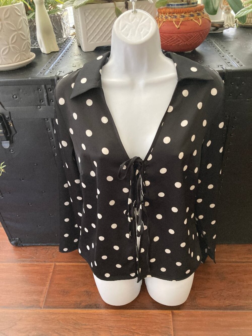 Rachel Zoe Black White Polka Dotted Split Sleeve Lace Up Blouse M